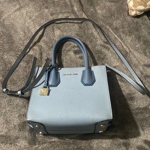 Women’s Michael kors purse